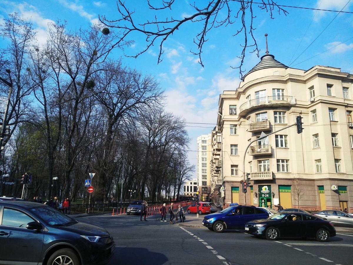 Belokorichi Hotel Kiev Eksteriør billede
